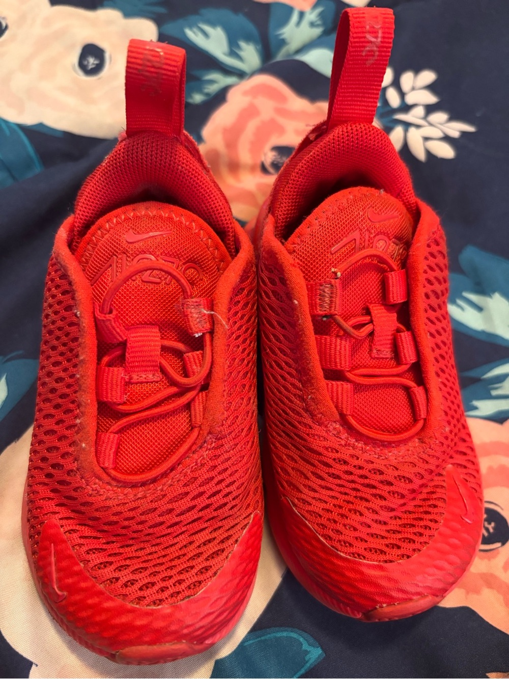 Infant red Nikes size 5c